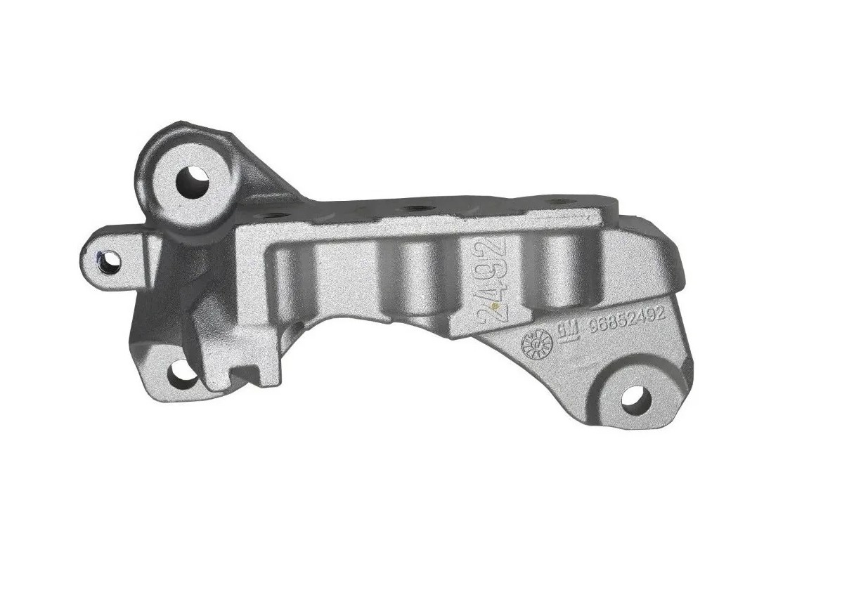 Base Soporte Motor Derecho Sonic 1.6 Transmision manual 2013-2018